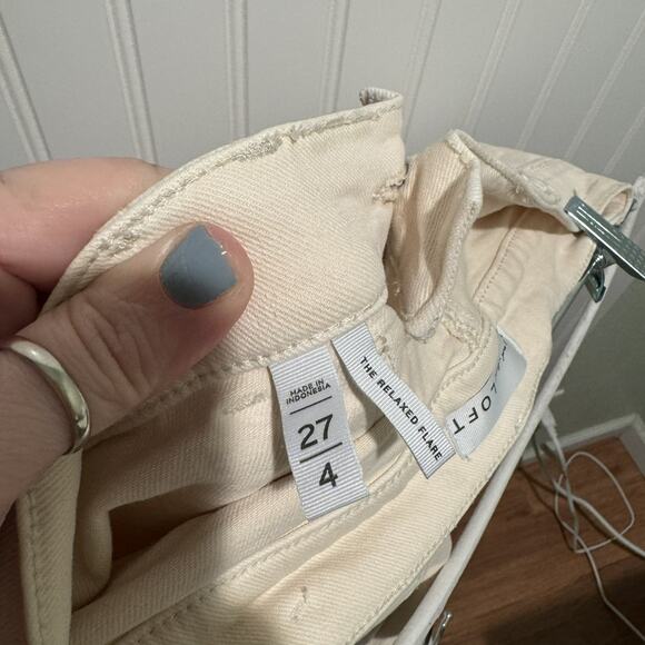 Loft Beige Relaxed Flare Pants Size 4 - Picture 5 of 6